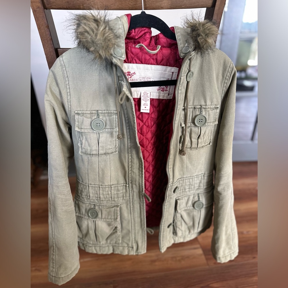 Vintage Women’s Abercrombie & Fitch Green Utility Jacket w/ Red Quilted Lining